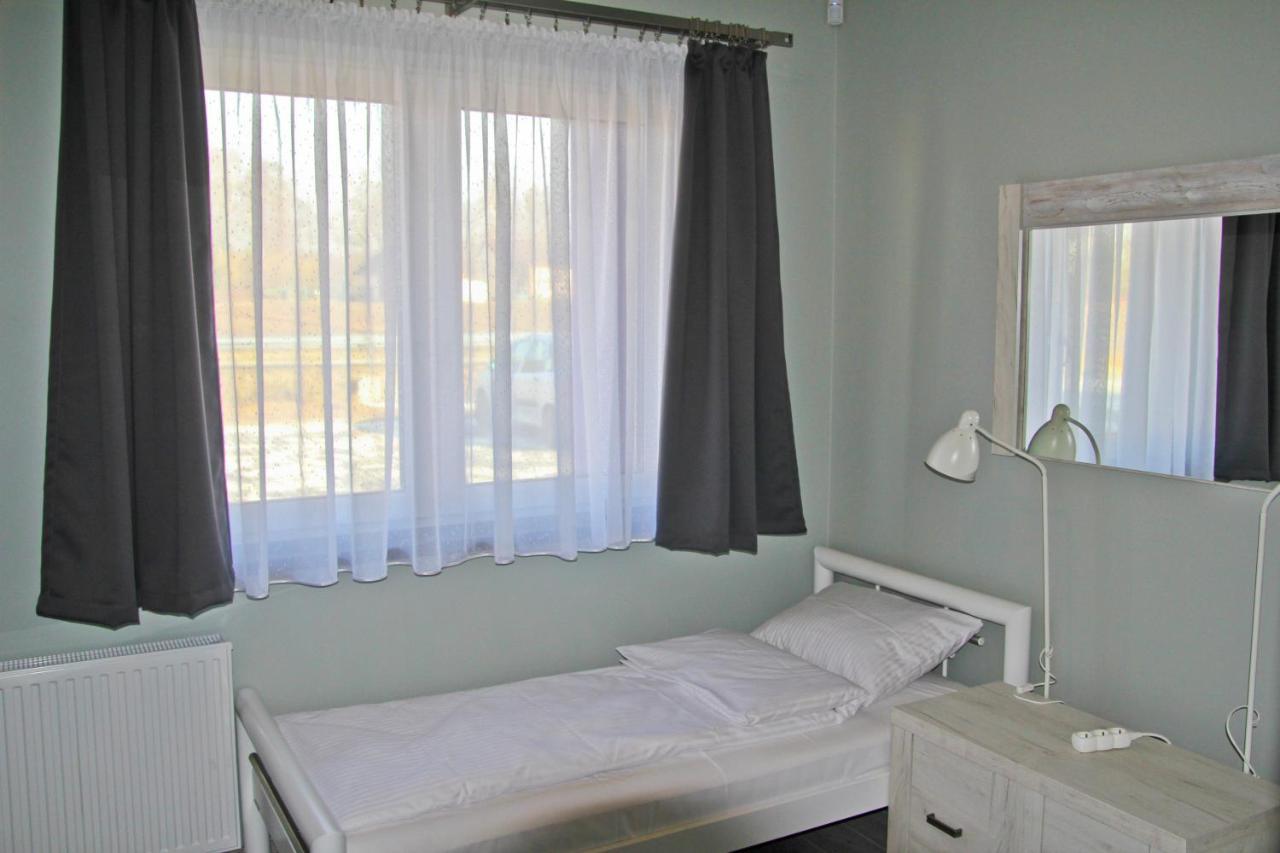 Motel Lunar Oswiecim Ngoại thất bức ảnh